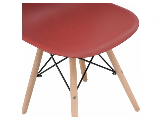 Пластиковый стул Eames PC-015 bordeaux