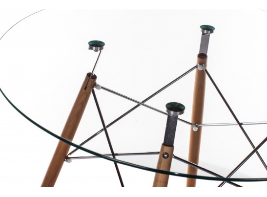 Стол Eames PT-151