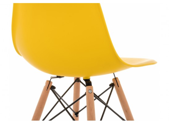 Пластиковый стул Eames PC-015 желтый