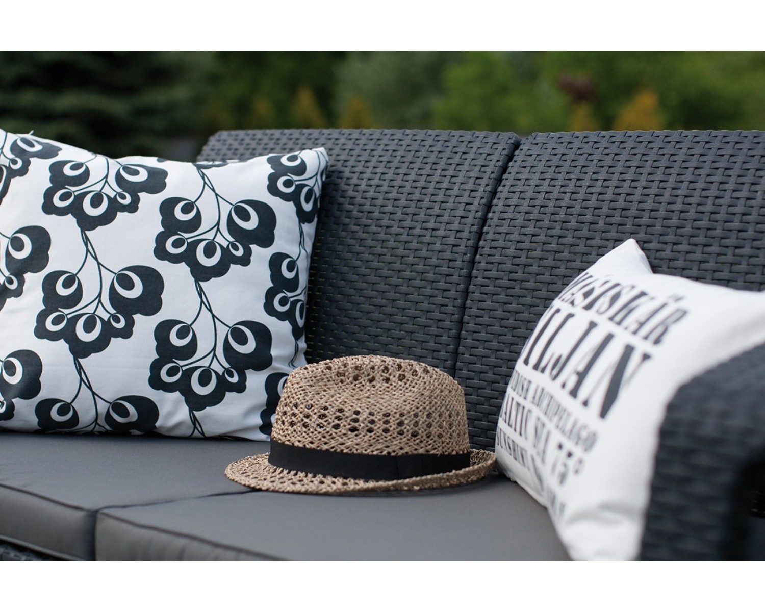 Диван пластиковый Corfu love seat