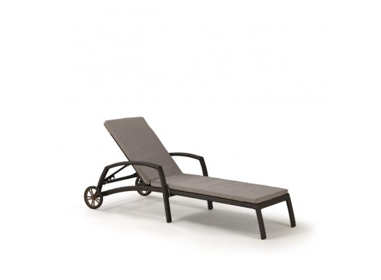 Шезлонг-лежак плетеный A35A2-W53 Brown с матрасом