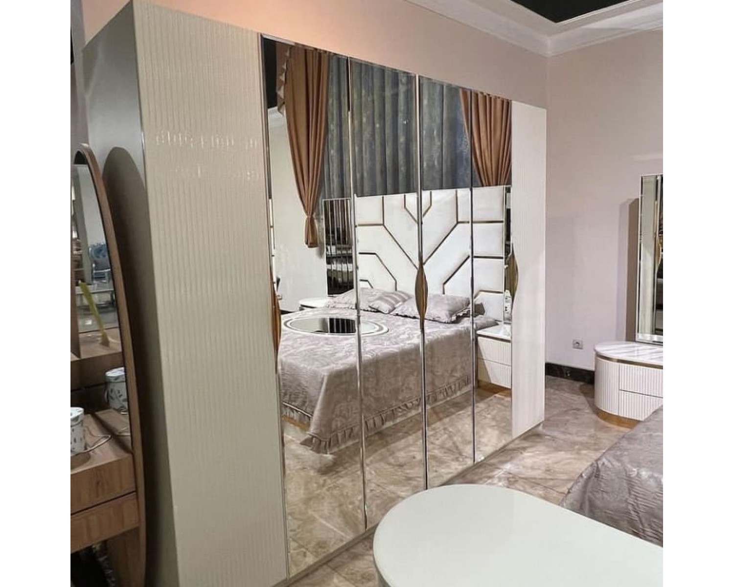 Спальня "Ницца Luxury" (6ти ств. кровать,ламели) мокко/крем