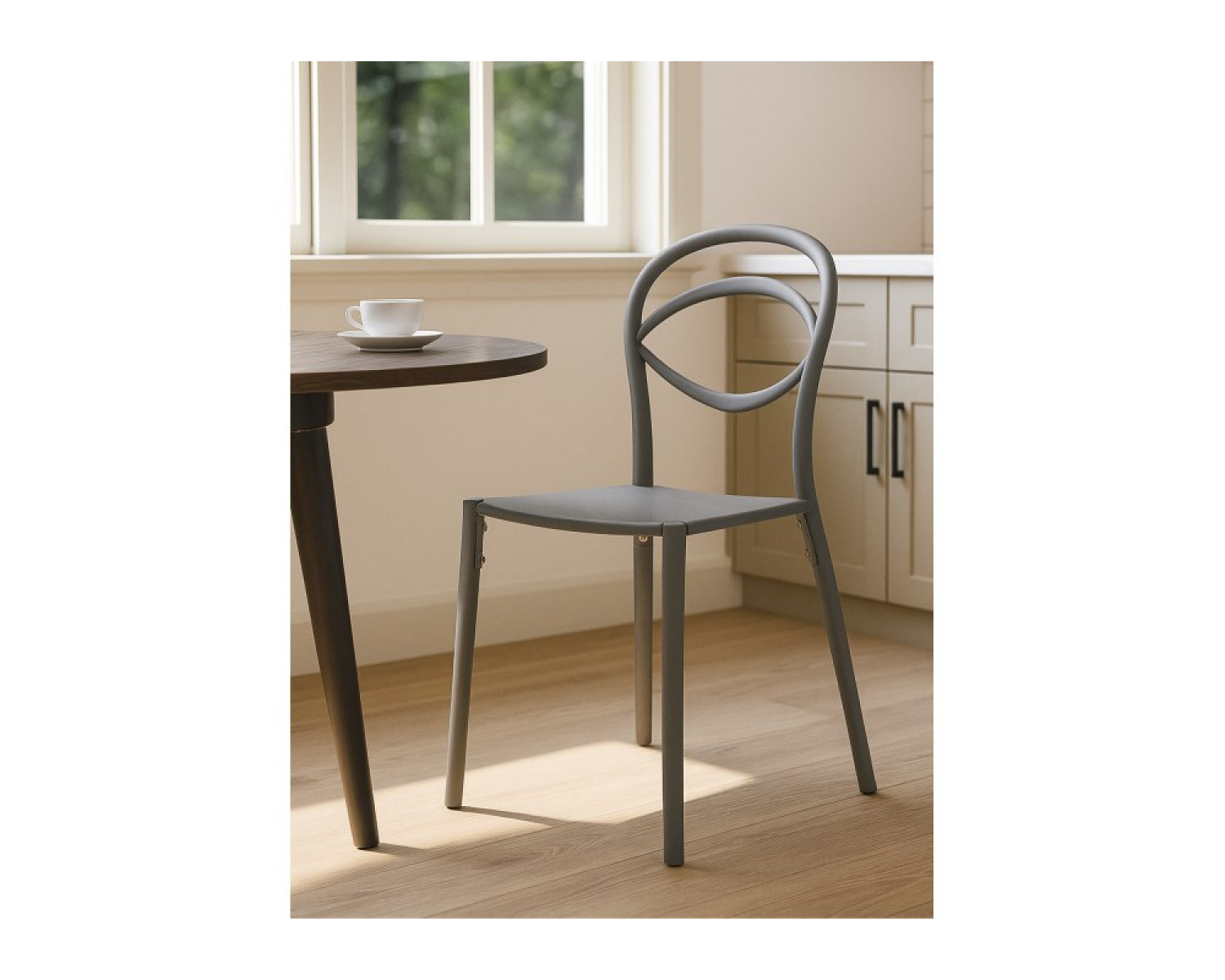Пластиковый стул Simple gray