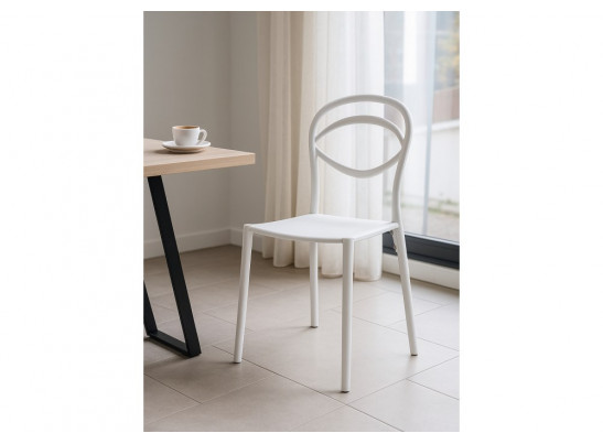 Пластиковый стул Simple white