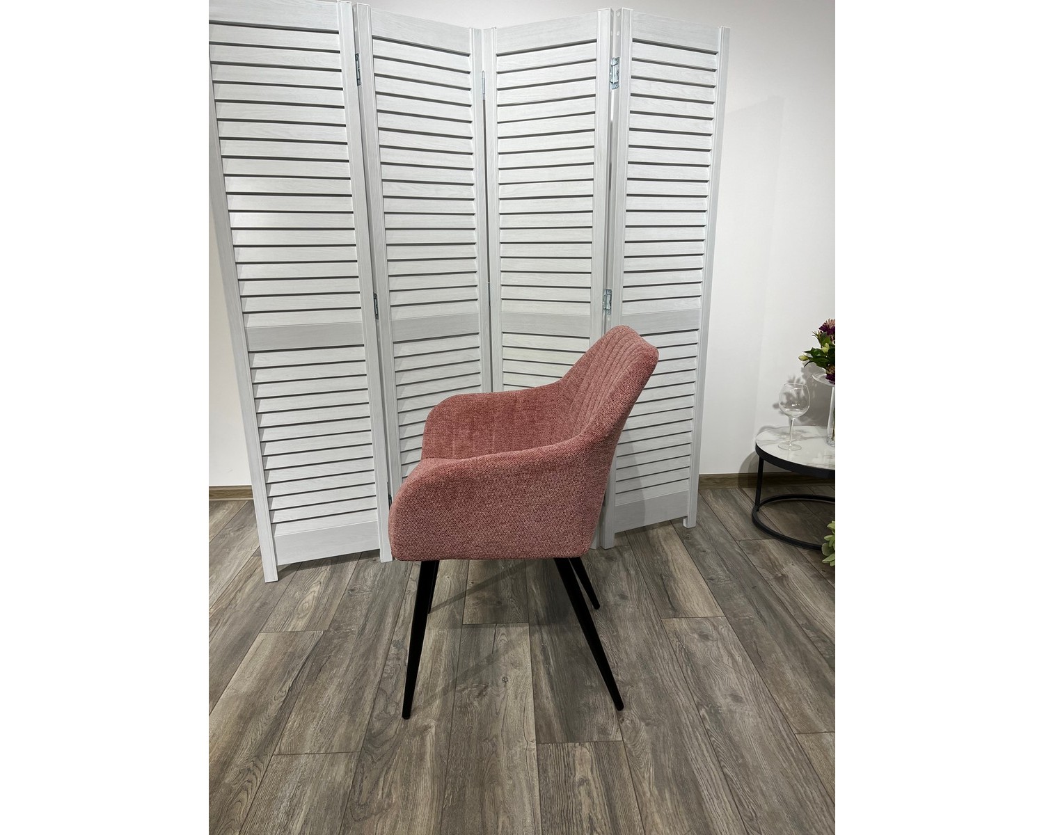 Стул BRANDY WZ2042-11 брусничный фактурный велюр/ черный каркас