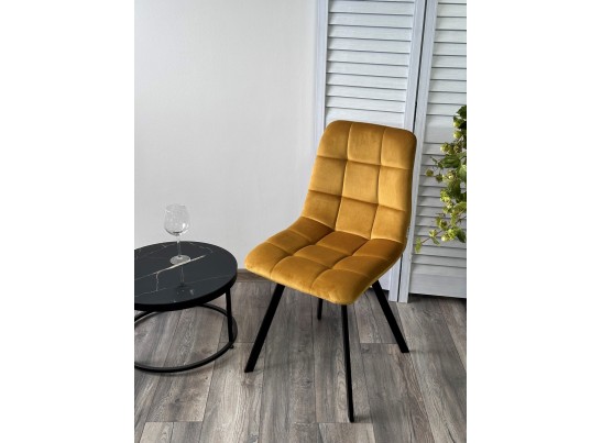 Стул CHILLI SQUARE BLUVEL-68 желтый, велюр / черный каркас 