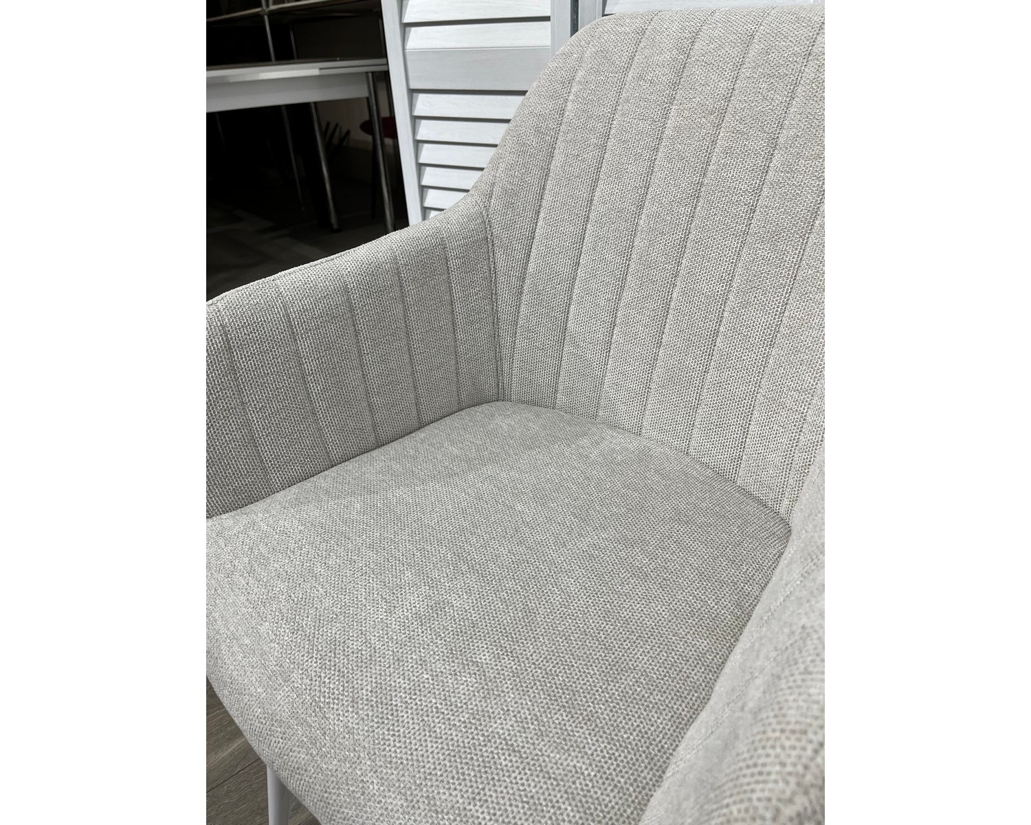 Стул BRANDY WZ2042-18 белая галька, фактурный велюр/ белый каркас