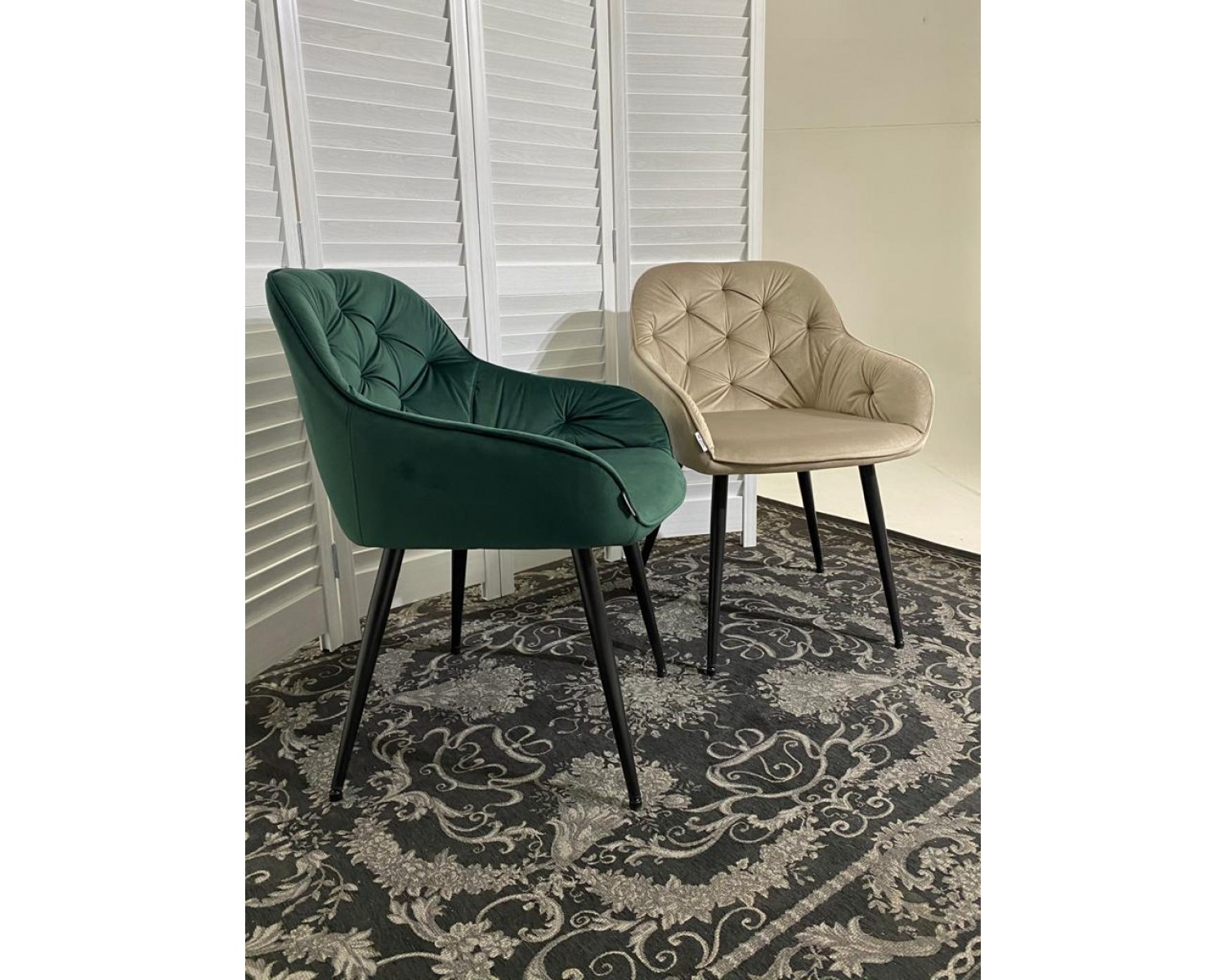 Стул BREEZE BLUVEL-78 GREEN, велюр / черный каркас, велюр