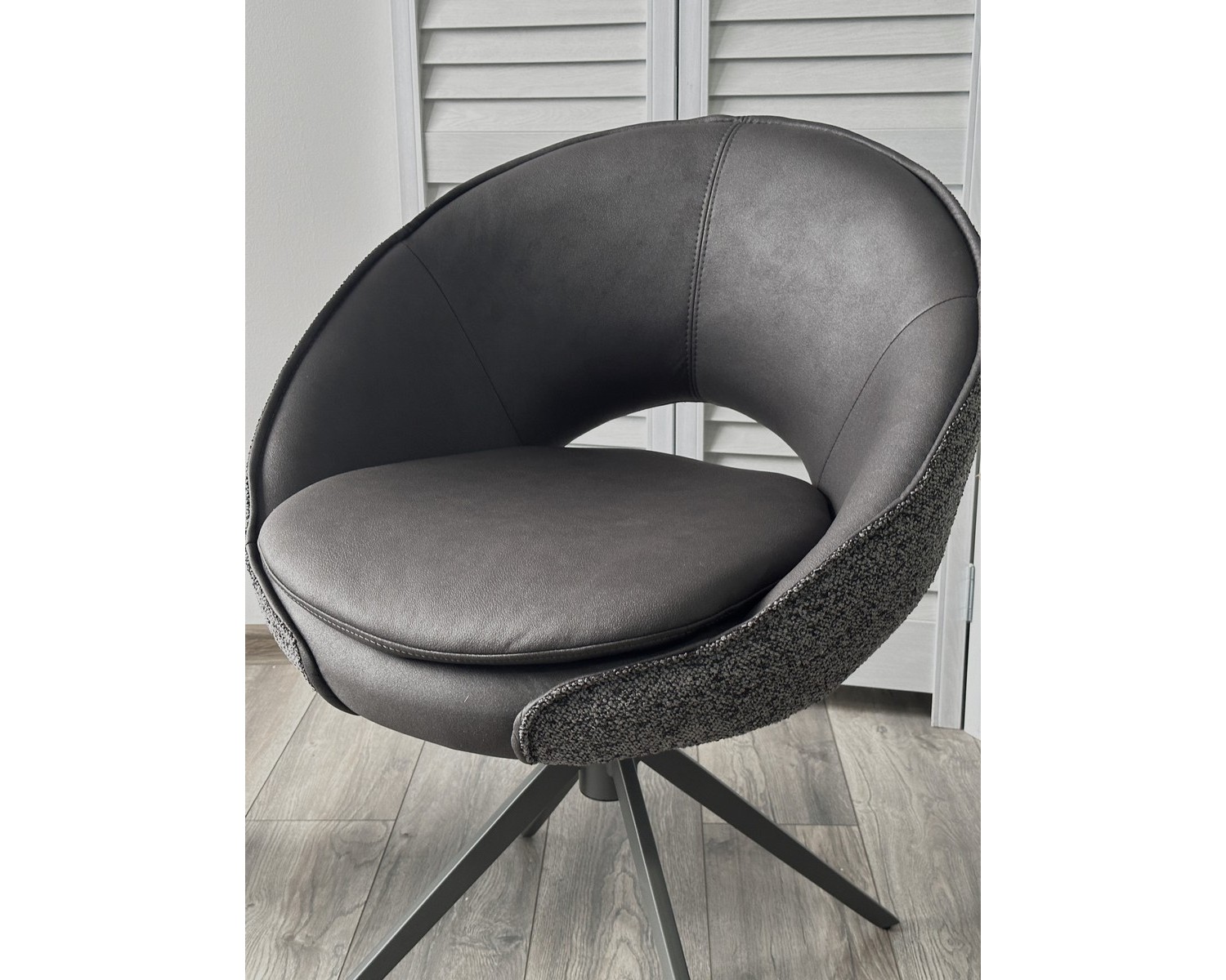 Стул ANABEL 360 град. поворот Черный Maison 99# / OTE COBBLE 457 / серый каркас, ®DISAUR