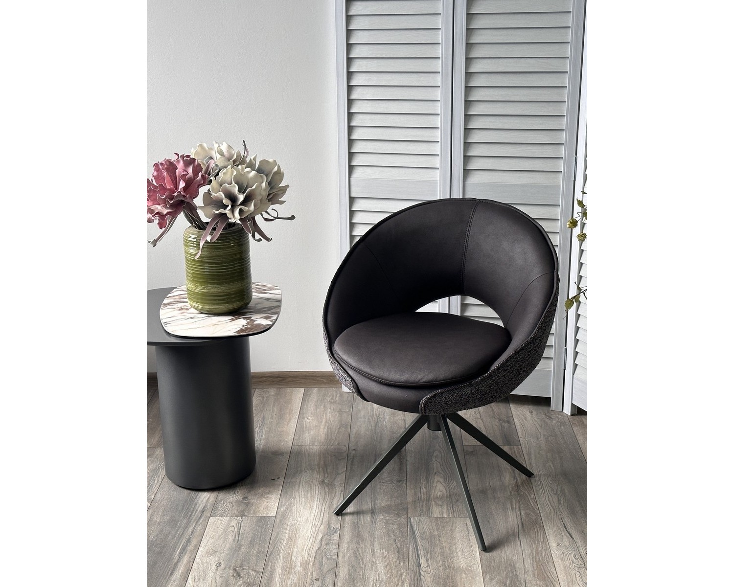 Стул ANABEL 360 град. поворот Черный Maison 99# / OTE COBBLE 457 / серый каркас, ®DISAUR