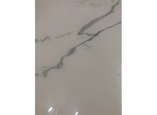 Стол CORNER 120 GLOSS STATUARIO WHITE SOLID CERAMIC / BLACK, ®DISAUR